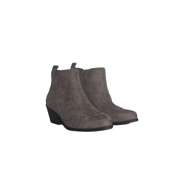 JustFab Shoes - JUSTFAB ADALINE FAUX SUEDE BOOTY 8.5